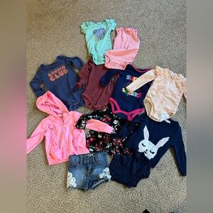 Large Bundle lot of 11 pieces girls clothes 12 months various brands